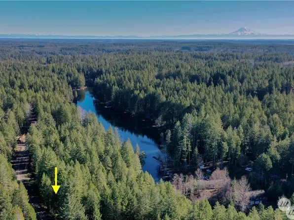 1241 NE Collins Lake Drive, Tahuya, WA 98588