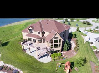 24359 Douglas Cir, Waterloo, NE 68069