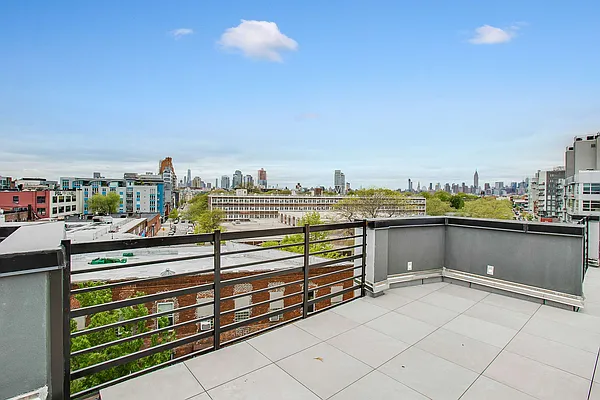 Rented by EXR | media 20