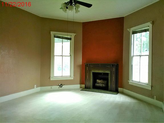 4th image of 309 E French St