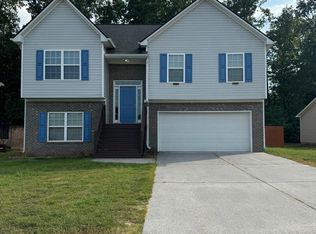 176 Chance Dr NW, Calhoun, GA 30701