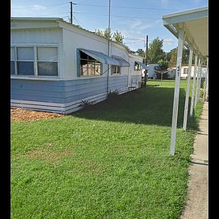 4th image of 506 W Noble Ave #32