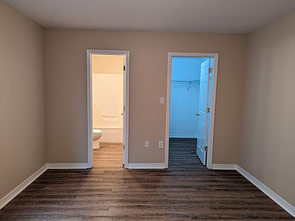 3rd image of 3 Center Windridge Ln #C
