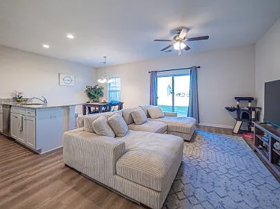 1768 Snead Dr — Photo 4