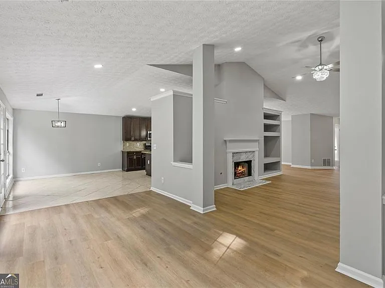4680 Sterling Oaks Ct — Photo 7