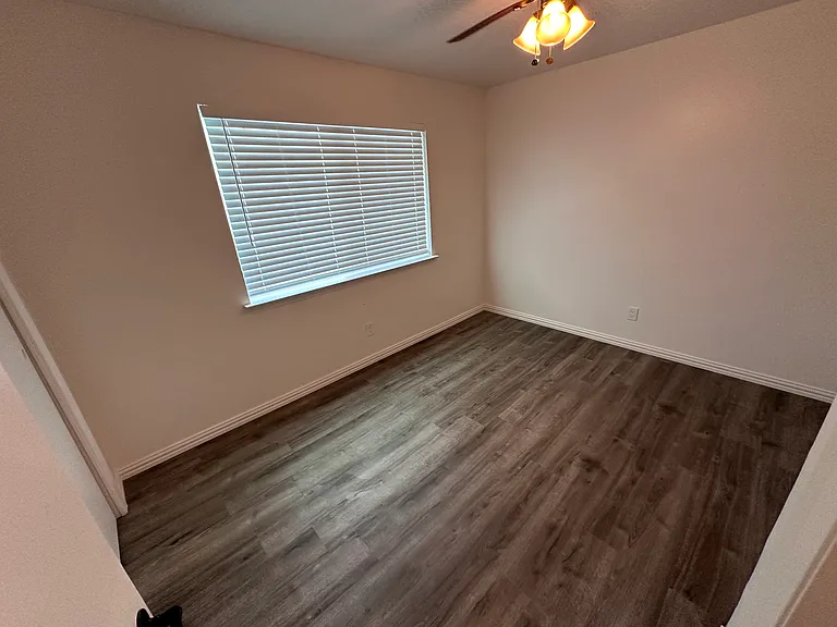 4011 Cole Ave #111 — Photo 5