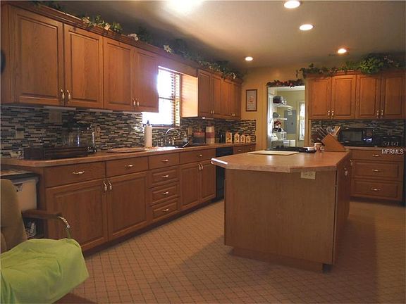 4th image of 4585 County Road 103g #1