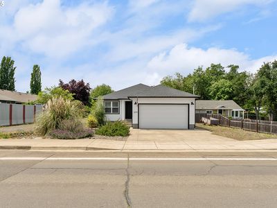 1410 NW Keasey St, Roseburg, OR, 97471