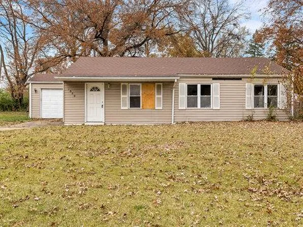 1539 Trampe Ave, Saint Louis, MO 63138
