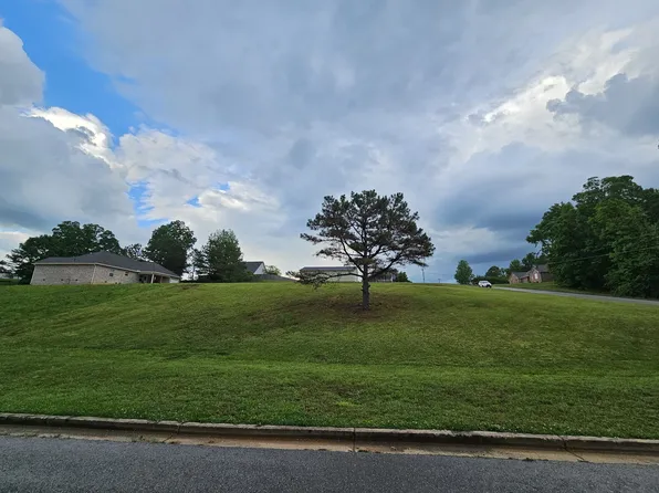 0 Cardinal Estate Dr Lot 38, Lexington, TN 38351