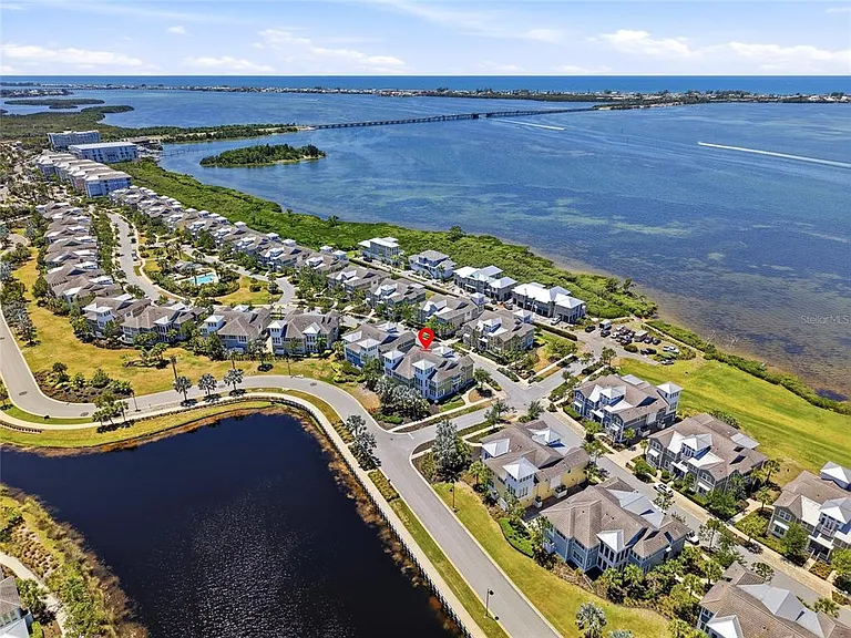 319 Compass Point Dr #201 — Photo 38