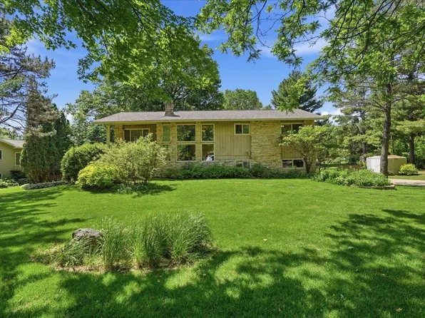 4938 Hickory Trl, Middleton, WI 53562