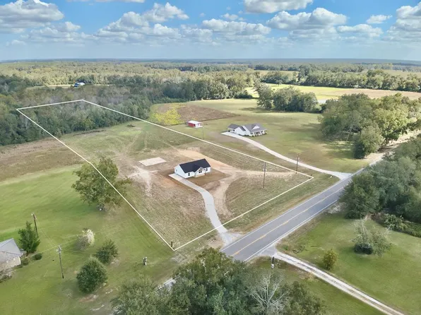 5561 S State Highway 103, Slocomb, AL 36375