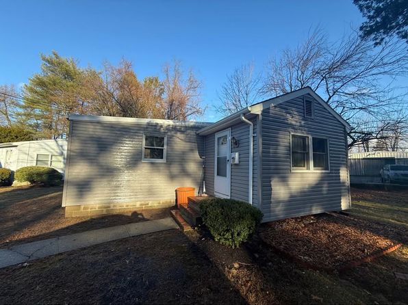 305 Smithtown Blvd APT 11