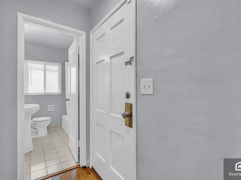 2123 14th Ave #23 — Photo 10