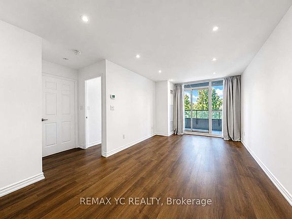 5th image of 35 Hollywood Ave Penthouse 216