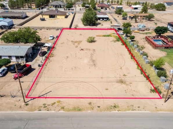 11660 Flor Del Sol St, Socorro, TX 79927