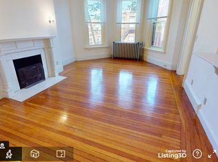 379 Commonwealth Ave #17, Boston, MA 02115