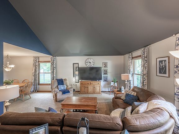 4th image of 17363 S Ann Dr
