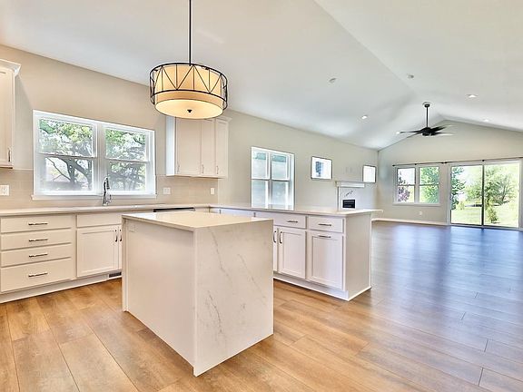 3rd image of 4432 Valor Way