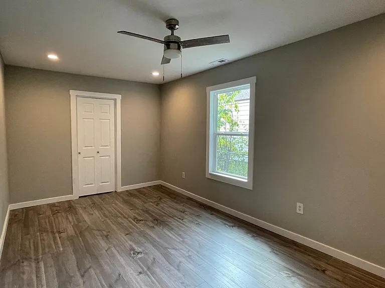 2749 W Washita St — Photo 12
