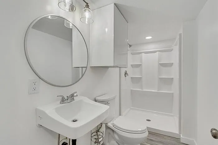 235 N 800 E — Photo 13