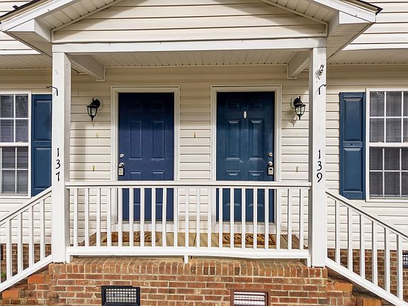 2nd image of 174 Park Place Dr #174
