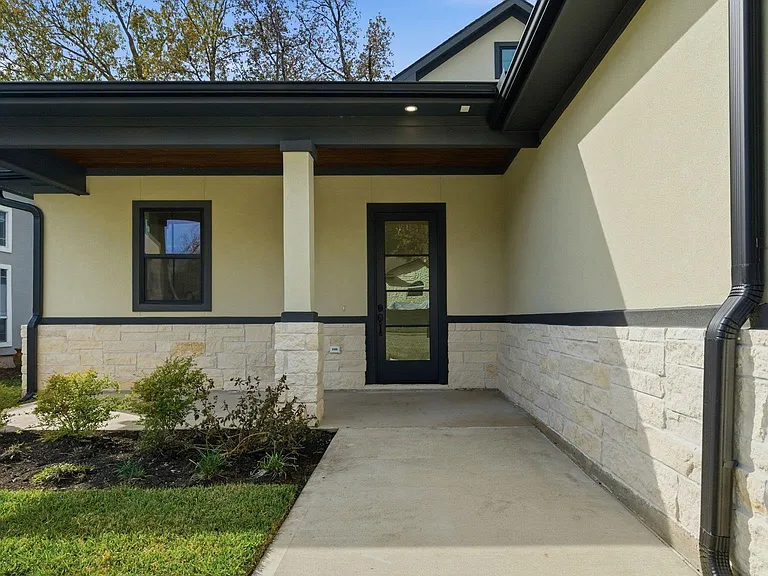 3515 Country Club Blvd — Photo 38