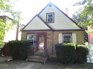 8955 Grand Ave, River Grove, IL 60171