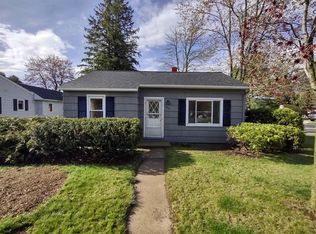 1713 30th Ave, Menominee, MI 49858