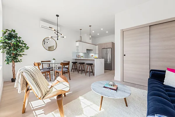 Sold by Compass | media 17