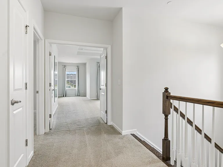 2030 Oglethorpe Dr — Photo 36