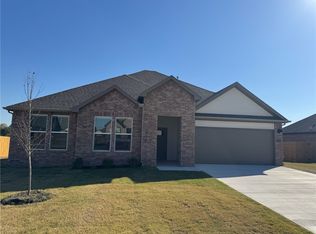 2233 Langford St, Pea Ridge, AR 72751