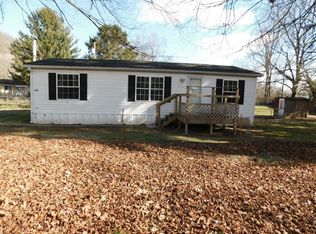 108 Valley Rd, Darlington, PA 16115