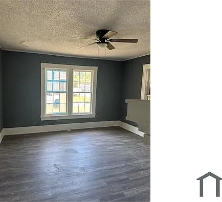 4914 N Main St — Photo 1