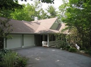 110 Stonecreek Xing, Sapphire, NC 28774