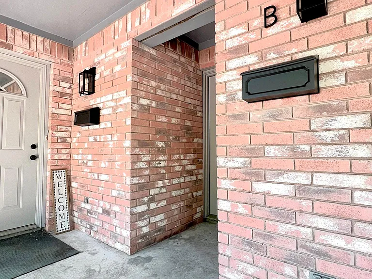 120 S McKown Ave #B — Photo 24
