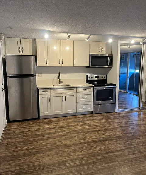 824 Kinau St #108 — Photo 2