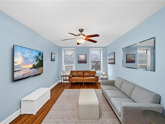 3rd image of 221 McDonald Ave APT 3P