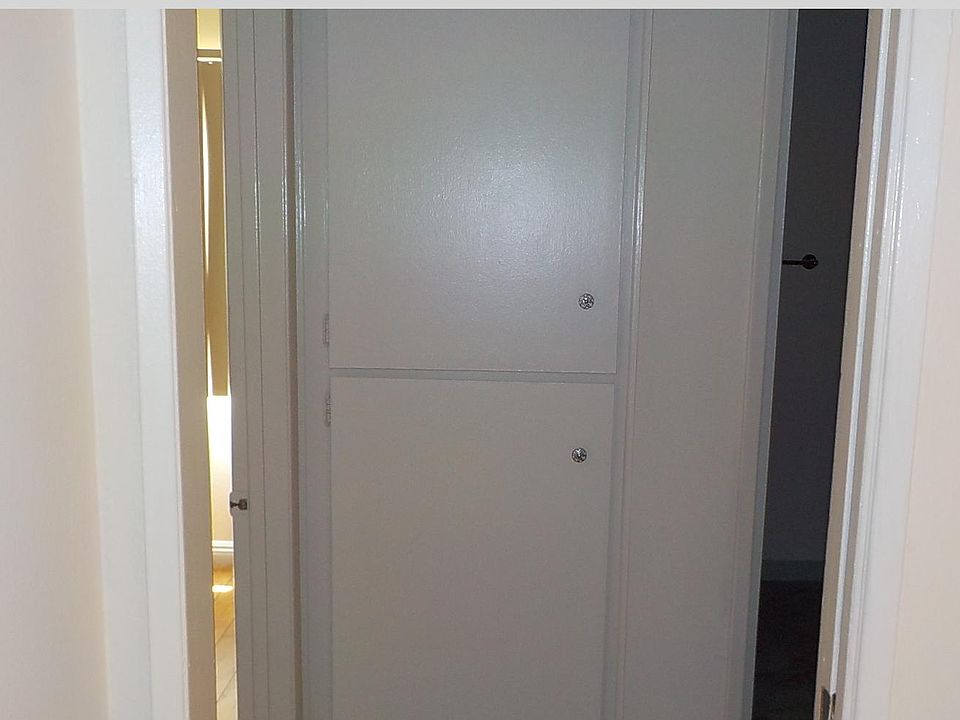 Full linen closet