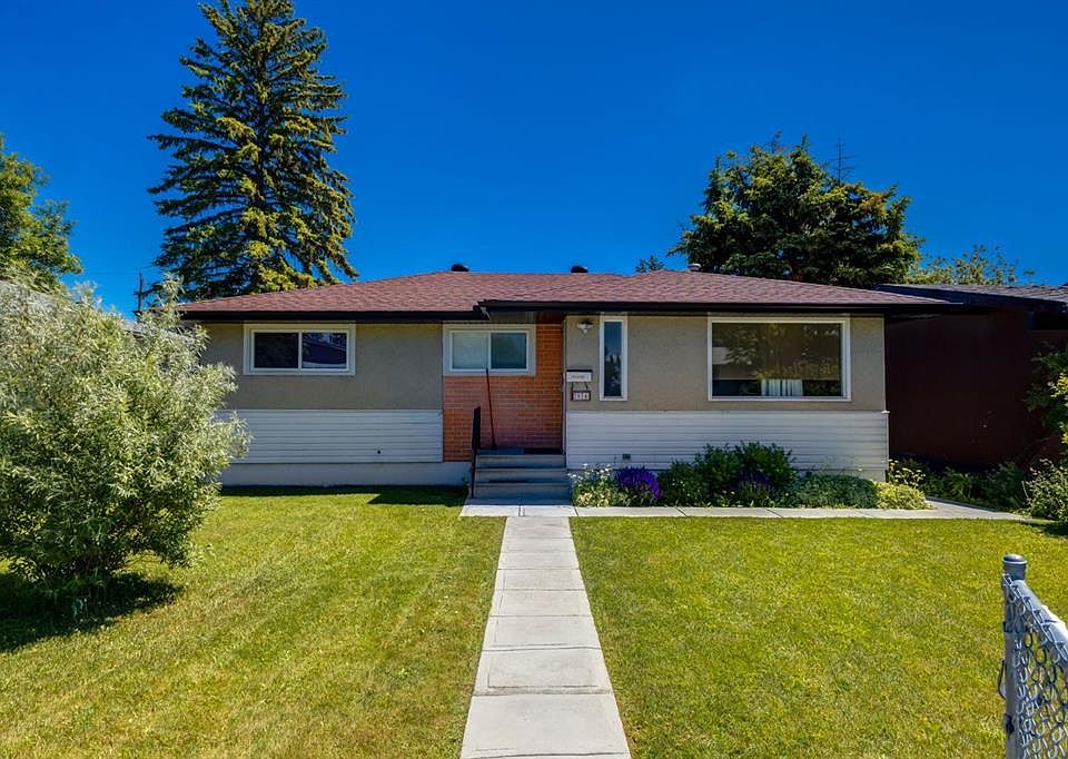 1st image of 2024 W 43rd St SE