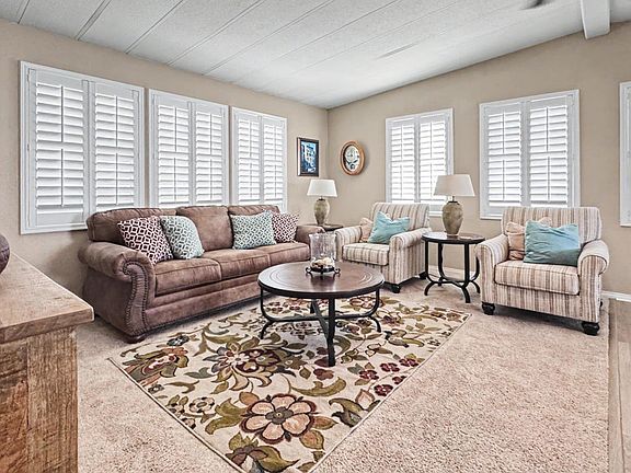 4th image of 39705 Manzanita Dr