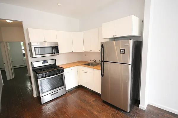 Rented by Rental Solutions Inc | media 34