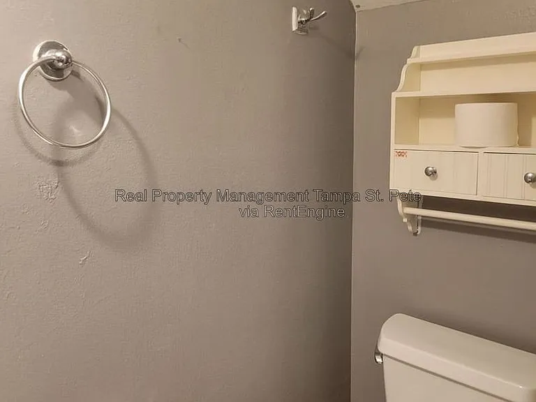 5627 Ashley Oaks Dr #2 — Photo 13