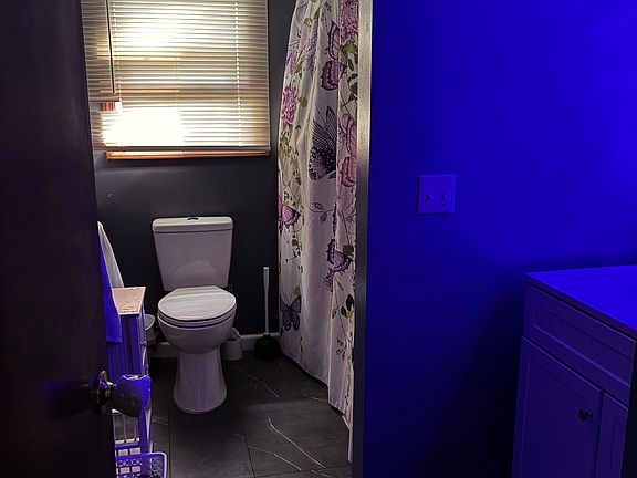 4th image of 5400 Jill Ave