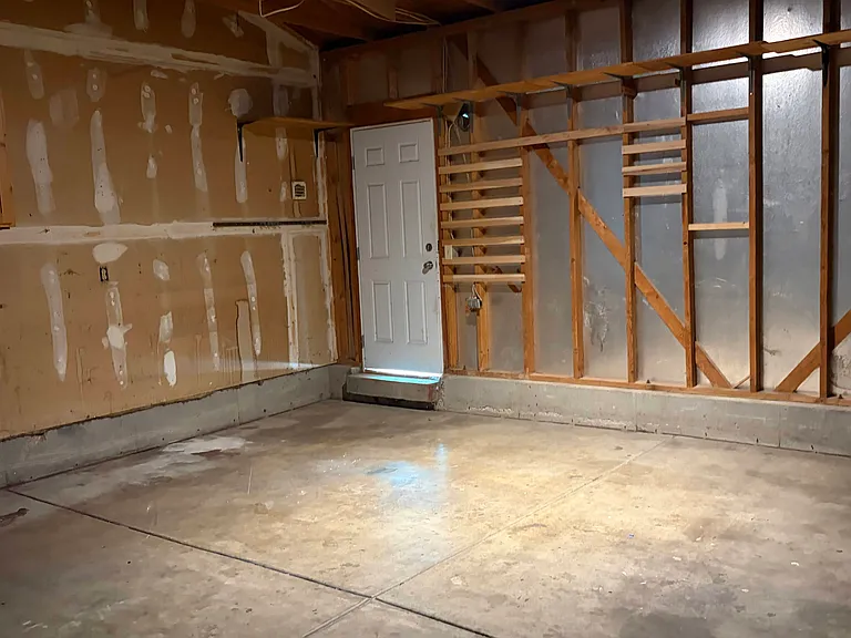 2 Car Garage - View towards Backyard