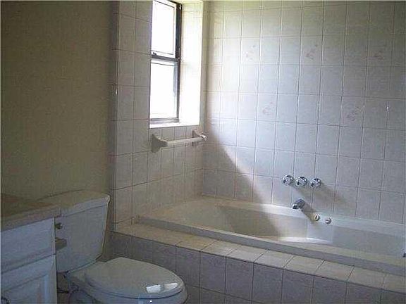 4th image of 4429 NW 73rd Way