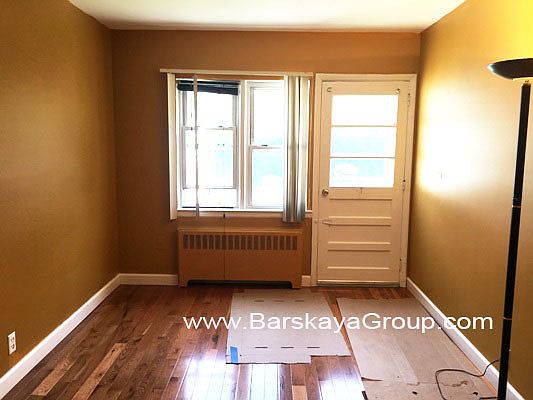 4th image of 3915 204th St #1