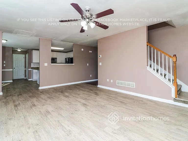 4028 Saint George Walk SW — Photo 8