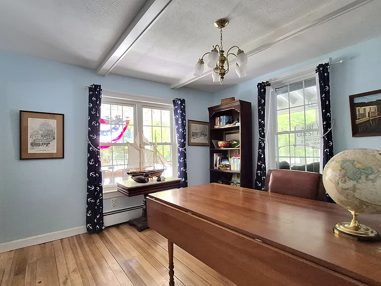45 Stearns Rd — Photo 20